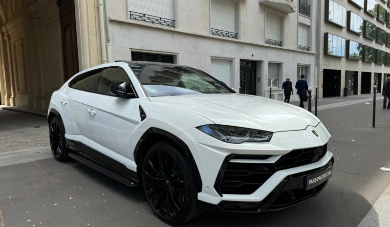 LAMBORGHINI URUS complet