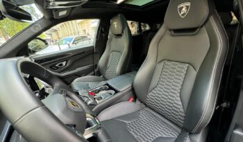 LAMBORGHINI URUS complet