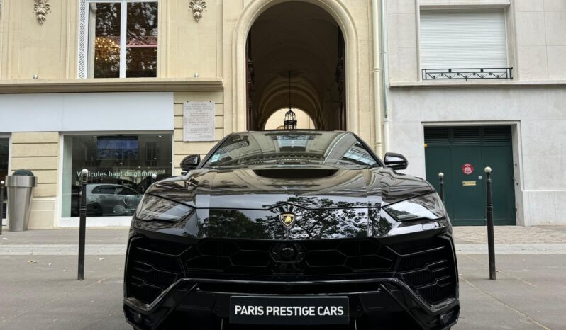 LAMBORGHINI URUS complet