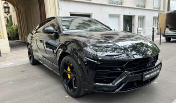 LAMBORGHINI URUS complet