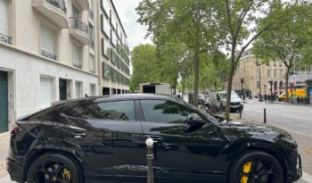 LAMBORGHINI URUS complet