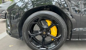 LAMBORGHINI URUS complet