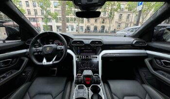 LAMBORGHINI URUS complet