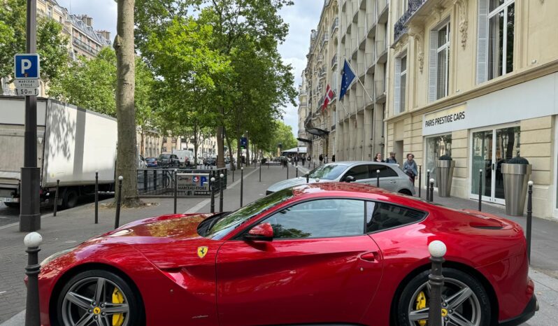 FERRARI F12 BERLINETTA complet