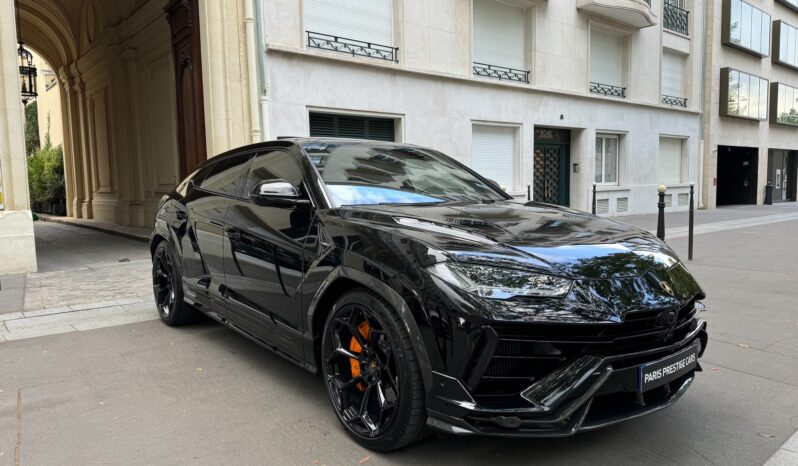 LAMBORGHINI URUS complet