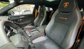 LAMBORGHINI URUS complet