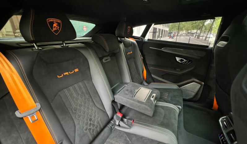 LAMBORGHINI URUS complet